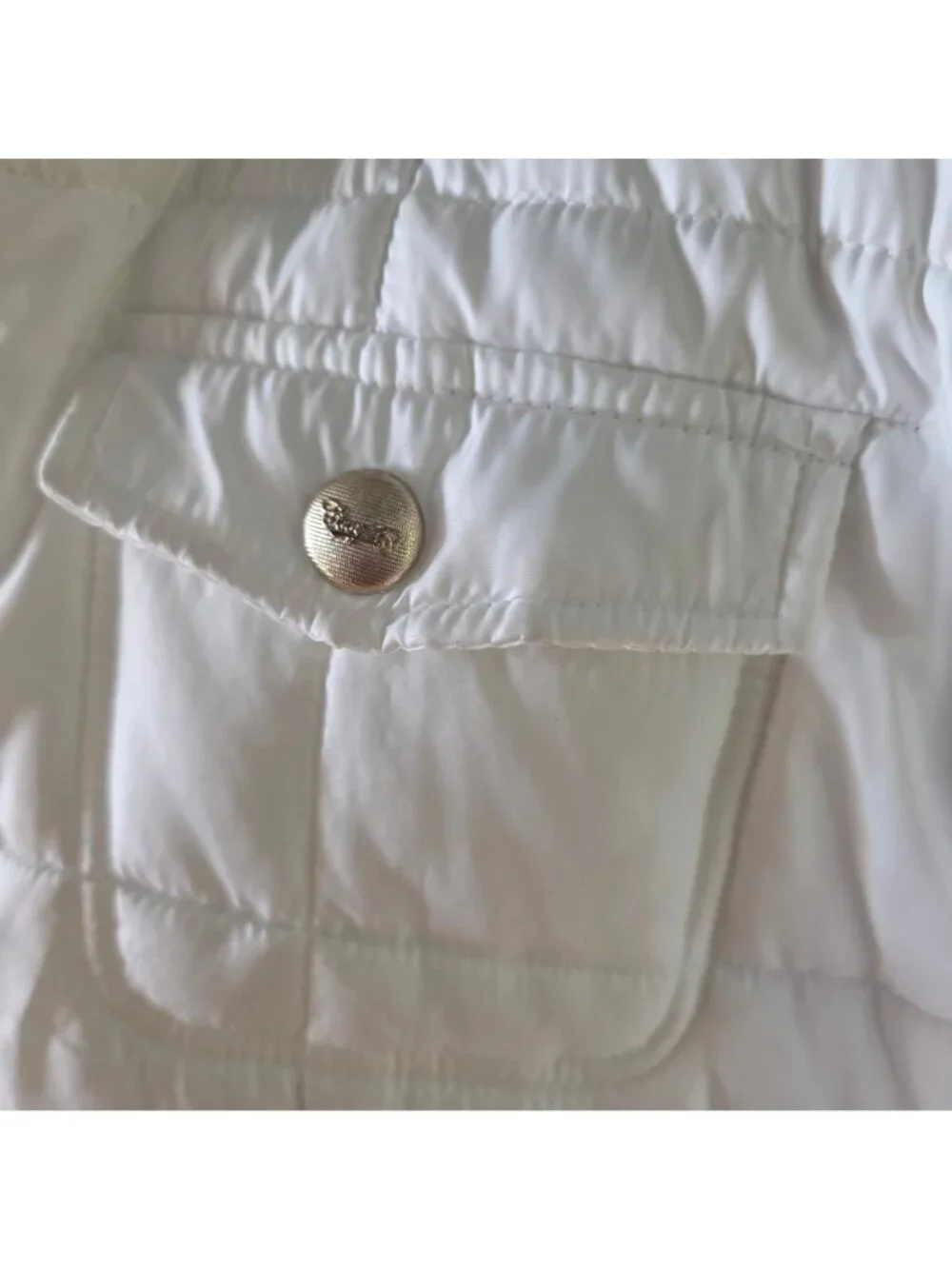 Coogi Womens White Quilted Jacket With Faux Fur Hood & Gold Embroidery Size XL F